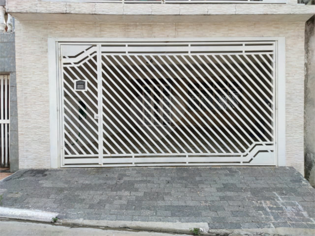 Sobrado à venda com 2 quartos no Brasilândia, São Paulo, SP
