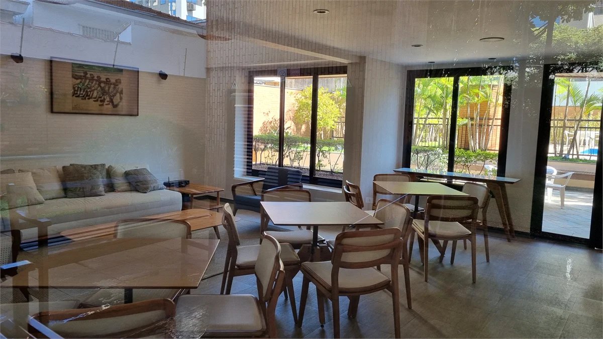 Apartamento à venda com 3 quartos, sendo 1 suíte, em Brooklin Paulista, São Paulo, SP