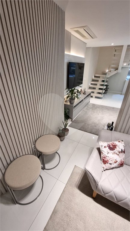 Apartamento à venda com 3 quartos, sendo 1 suíte,  em Baeta Neves, São Bernardo do Campo, SP