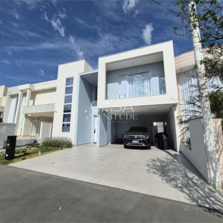Casa em condomínio à venda com 4 quartos, sendo 3 suítes, em Iporanga, Sorocaba, SP