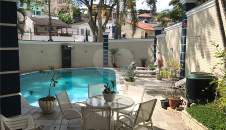Sobrado à venda com 4 quartos, sendo 3 suítes,  em Jardim França, São Paulo, SP