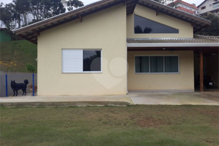Sítio à venda com 7 quartos, sendo 5 suítes, em Jardim Vinhas do Sol (mailasqui), São Roque, SP