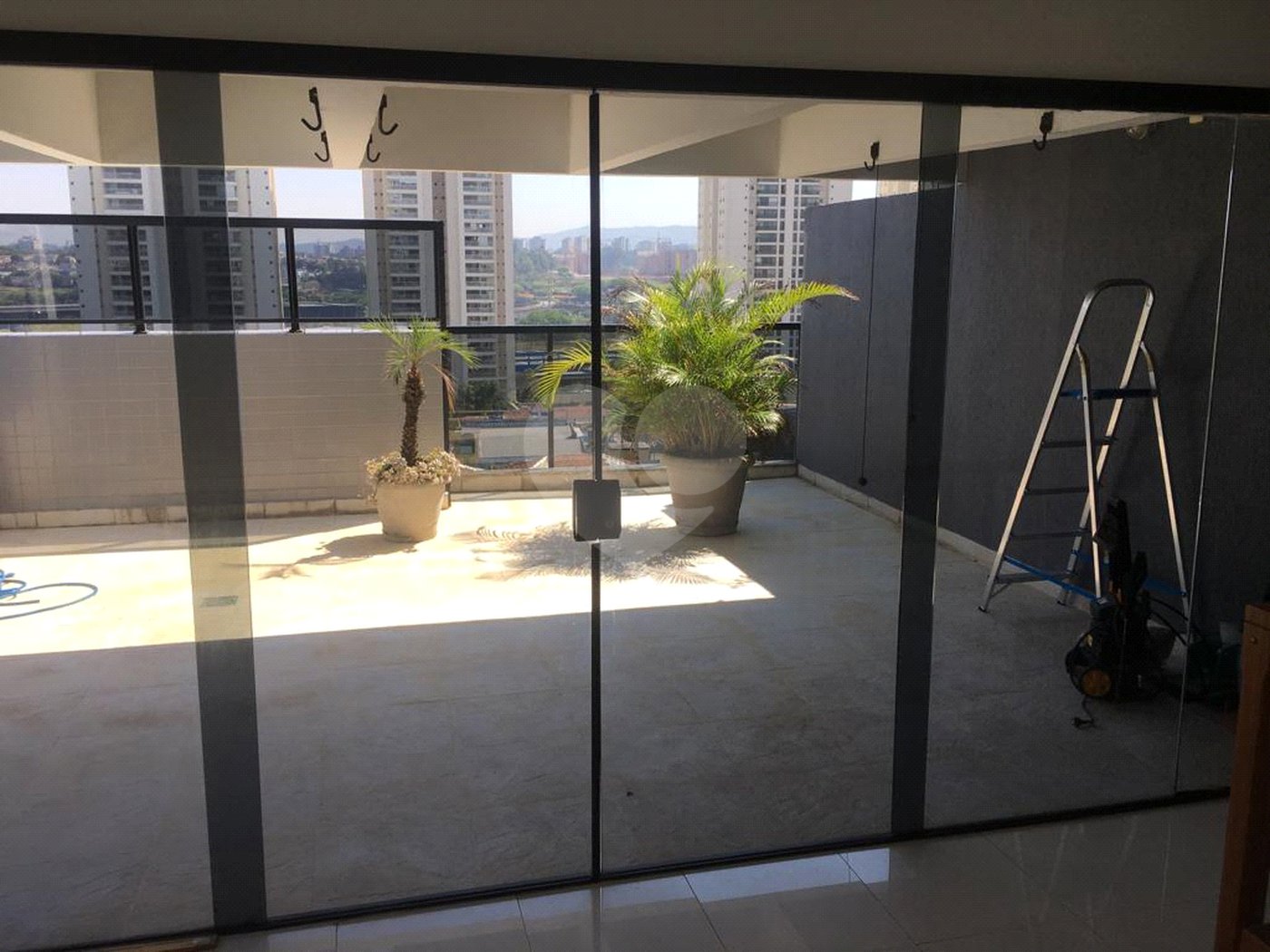 Cobertura à venda com 3 quartos, sendo 2 suítes, em Bela Aliança, São Paulo, SP