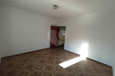 Casa à venda com 5 quartos em Chora Menino, São Paulo, SP