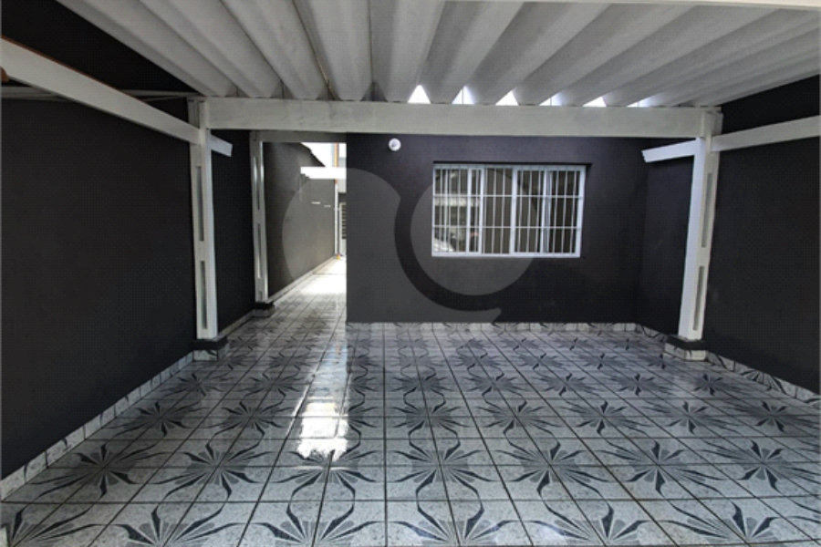 Sobrado à venda com 4 quartos em Santa Terezinha, São Paulo, SP