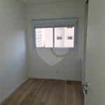 Apartamento à venda com 3 suítes em Vila Anastácio, São Paulo, SP