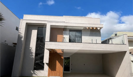 Casa à venda com 4 quartos, sendo 3 suítes,  no condomínio Recanto dos Paturis, Vinhedo - SP