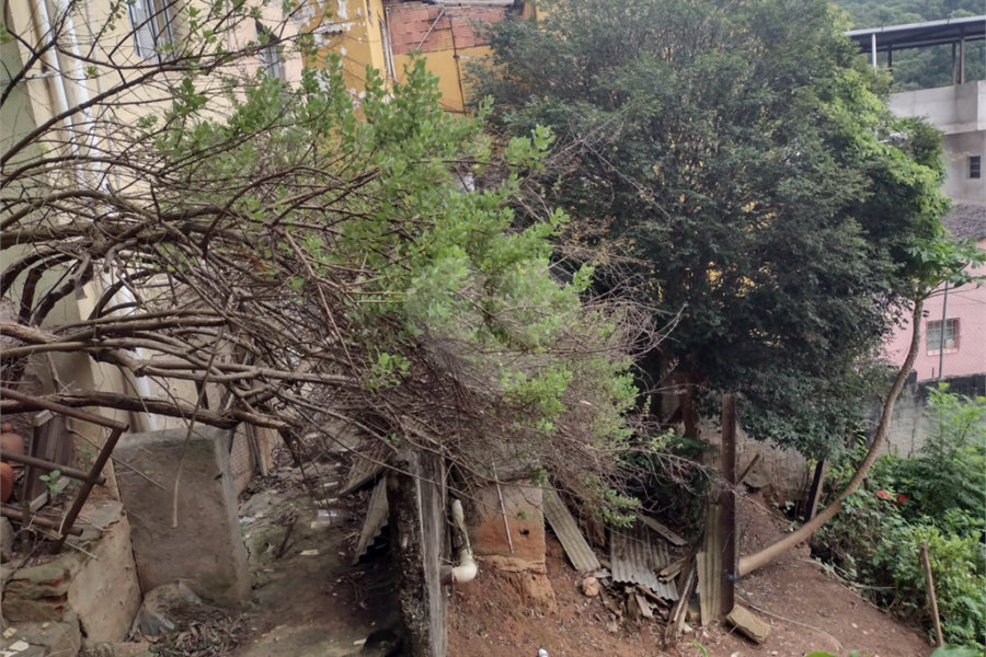 Terreno à venda em Serra da Cantareira, São Paulo, SP