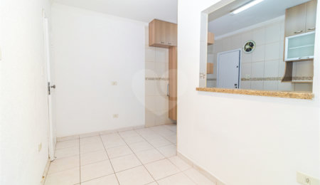 Casa à venda ou para alugar com 3 quartos, sendo 1 suíte,  em Granja Julieta, São Paulo, SP