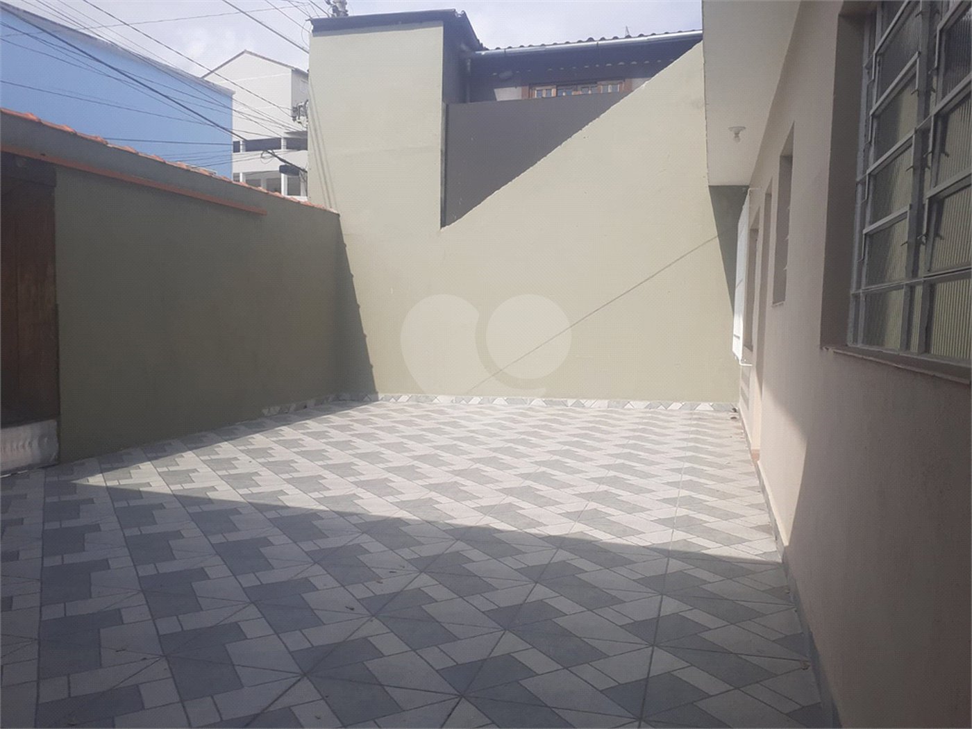 Sobrado à venda com 3 quartos em Vila Clarice, São Paulo, SP