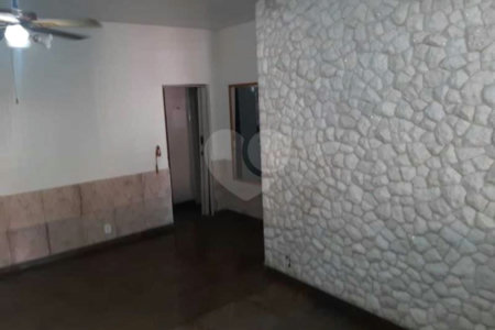 Casa à venda com 2 suítes no condomínio Parque Dourado, Rio de Janeiro - RJ