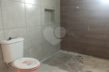 Casa à venda com 3 suítes no condomínio Serra da Estrela, Atibaia - SP