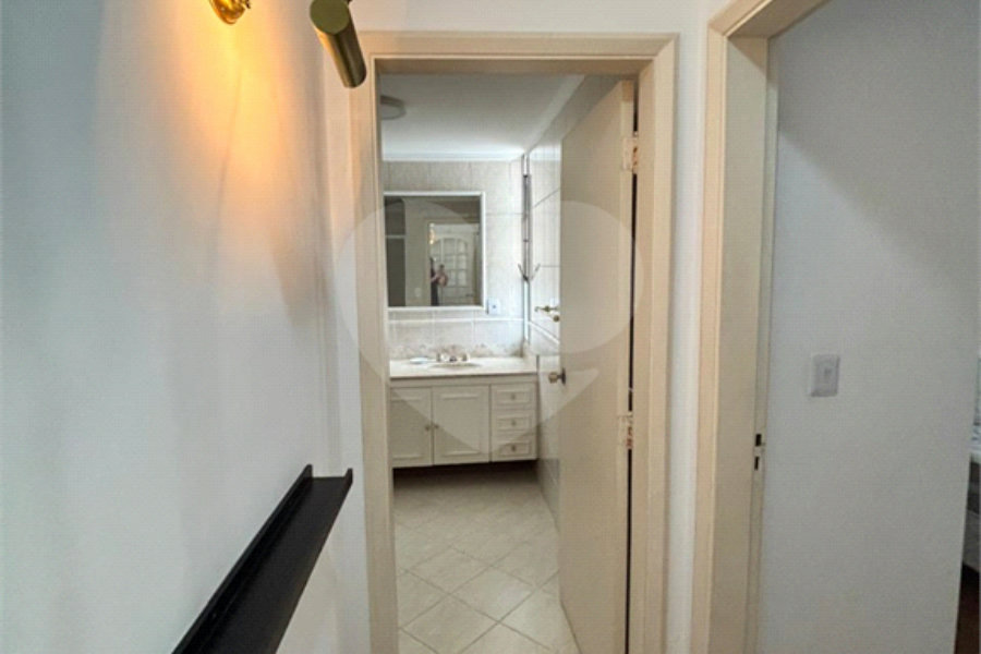 Apartamento à venda com 3 quartos em Jardim América, São Paulo, SP