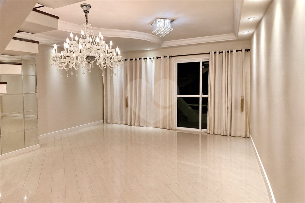 Triplex à venda com 3 suítes em Santa Maria, Santo André, SP