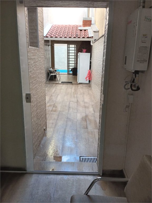 Sobrado à venda com 3 quartos, sendo 1 suíte, em Jardim Santa Beatriz, Guarulhos, SP