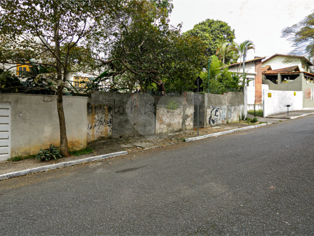 Terreno à venda em Jardim Prudência, São Paulo, SP