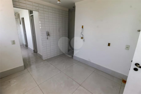 Apartamento à venda com 3 quartos, sendo 2 suítes, em Vila Andrade, São Paulo, SP