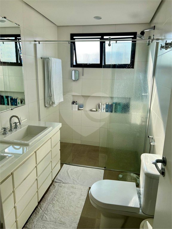 Apartamento à venda com 3 quartos, sendo 2 suítes,  em Vila Suzana, São Paulo, SP