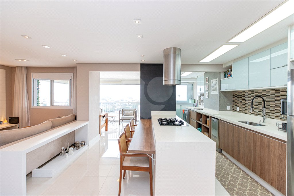Apartamento à venda com 2 quartos, sendo 1 suíte, em Santo Amaro, São Paulo, SP
