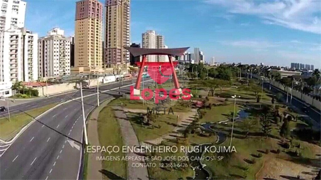 Apartamento à venda com 2 quartos, sendo 1 suíte, em Urbanova, São José dos Campos, SP