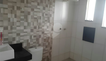 Casa à venda com 3 quartos, sendo 1 suíte,  em Jardim das Azaléias, Sorocaba, SP