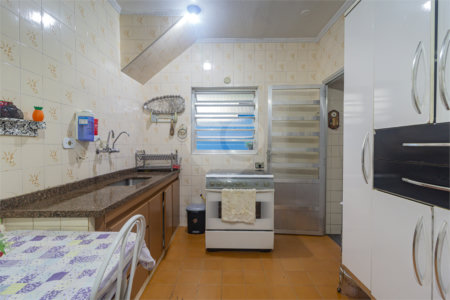 Casa à venda com 3 quartos em Vila Fachini, São Paulo, SP