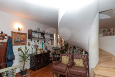 Sobrado à venda com 3 quartos, sendo 1 suíte,  em Chácara Santo Antônio (zona Sul), São Paulo, SP