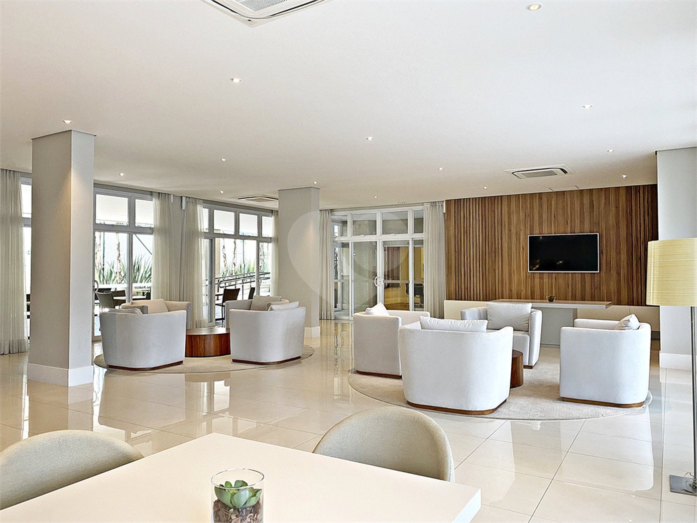 Apartamento à venda com 3 suítes em Santana, São Paulo, SP