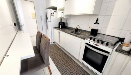 Apartamento Residencial à venda, Gonzaga, Santos - AP1004.
