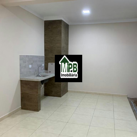 Casa à venda com 3 quartos, sendo 1 suíte, no condomínio Horto Florestal Villagio, Sorocaba - SP