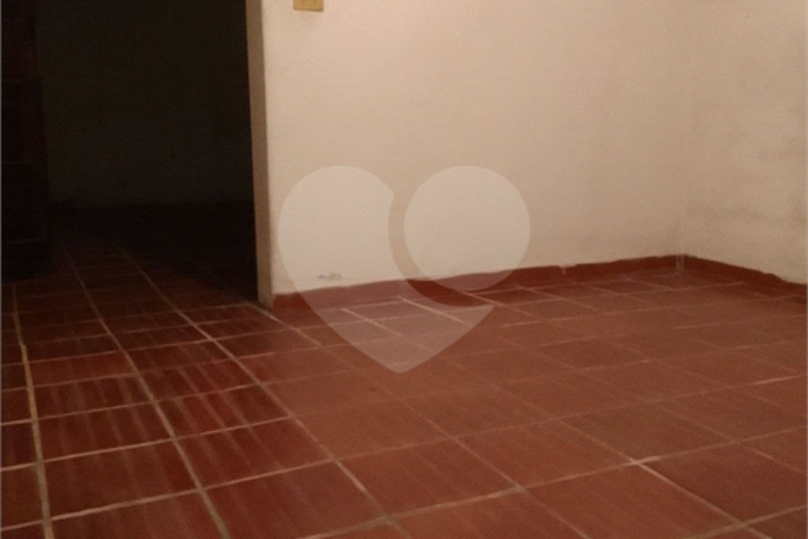 Casa à venda com 2 quartos, sendo 1 suíte, em Parada Inglesa, São Paulo, SP