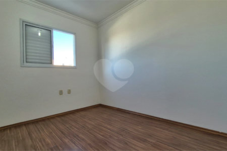 Apartamento à venda com 3 quartos, sendo 1 suíte,  em Vila Jardini, Sorocaba, SP