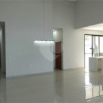 Casa à venda com 3 suítes no condomínio Jardim Residencial London Park, Indaiatuba - SP