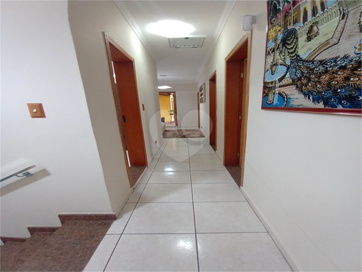 Sobrado à venda com 4 quartos, sendo 1 suíte, em Tremembé, São Paulo, SP