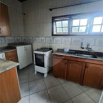 Casa à venda com 4 quartos, sendo 1 suíte, em Indaiá, Caraguatatuba, SP