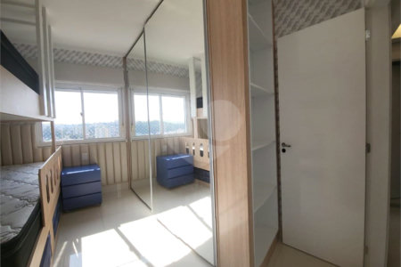 Apartamento à venda com 3 quartos, sendo 1 suíte, em Jardim Vazani, São Paulo, SP