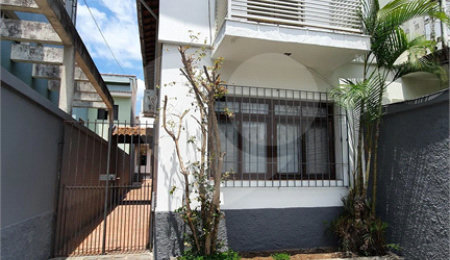 Sobrado à venda com 3 quartos, sendo 1 suíte,  em Chácara Santo Antônio (zona Sul), São Paulo, SP