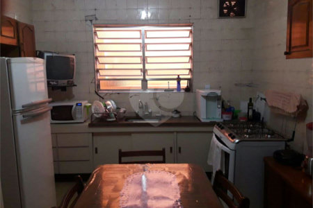 Sobrado à venda com 6 quartos, sendo 4 suítes, em Vila Medeiros, São Paulo, SP
