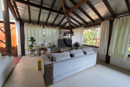 Casa à venda com 3 suítes em José Gonçalves, Armação dos Búzios, RJ
