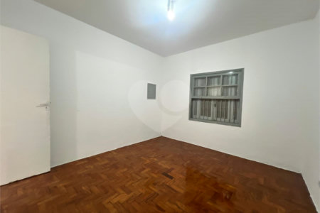 Casa à venda com 2 quartos em Jardim Pirajussara, São Paulo, SP