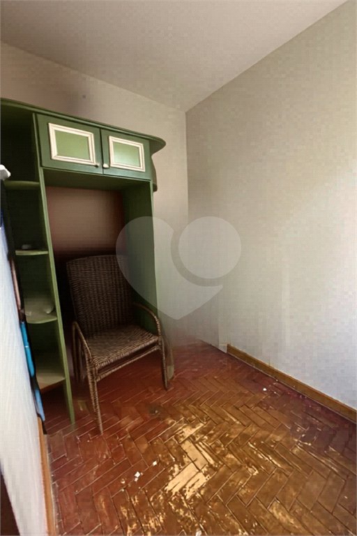 Apartamento à venda com 4 quartos, sendo 1 suíte,  no Centro, Ponta Porã, MS