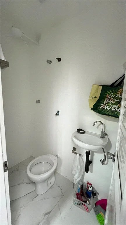 Apartamento à venda com 3 suítes em Vila Suzana, São Paulo, SP