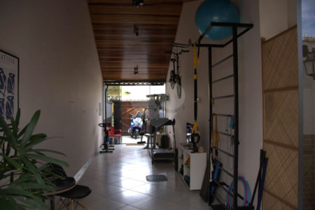 Casa à venda com 3 quartos, sendo 1 suíte, no condomínio Village da Posse, Rio de Janeiro - RJ