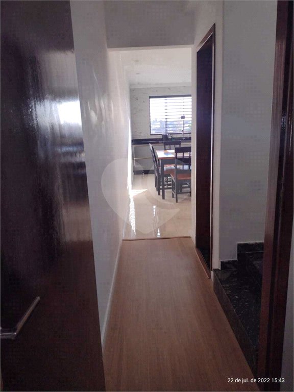 Sobrado à venda com 3 quartos em Parque Santa Rosa, Suzano, SP
