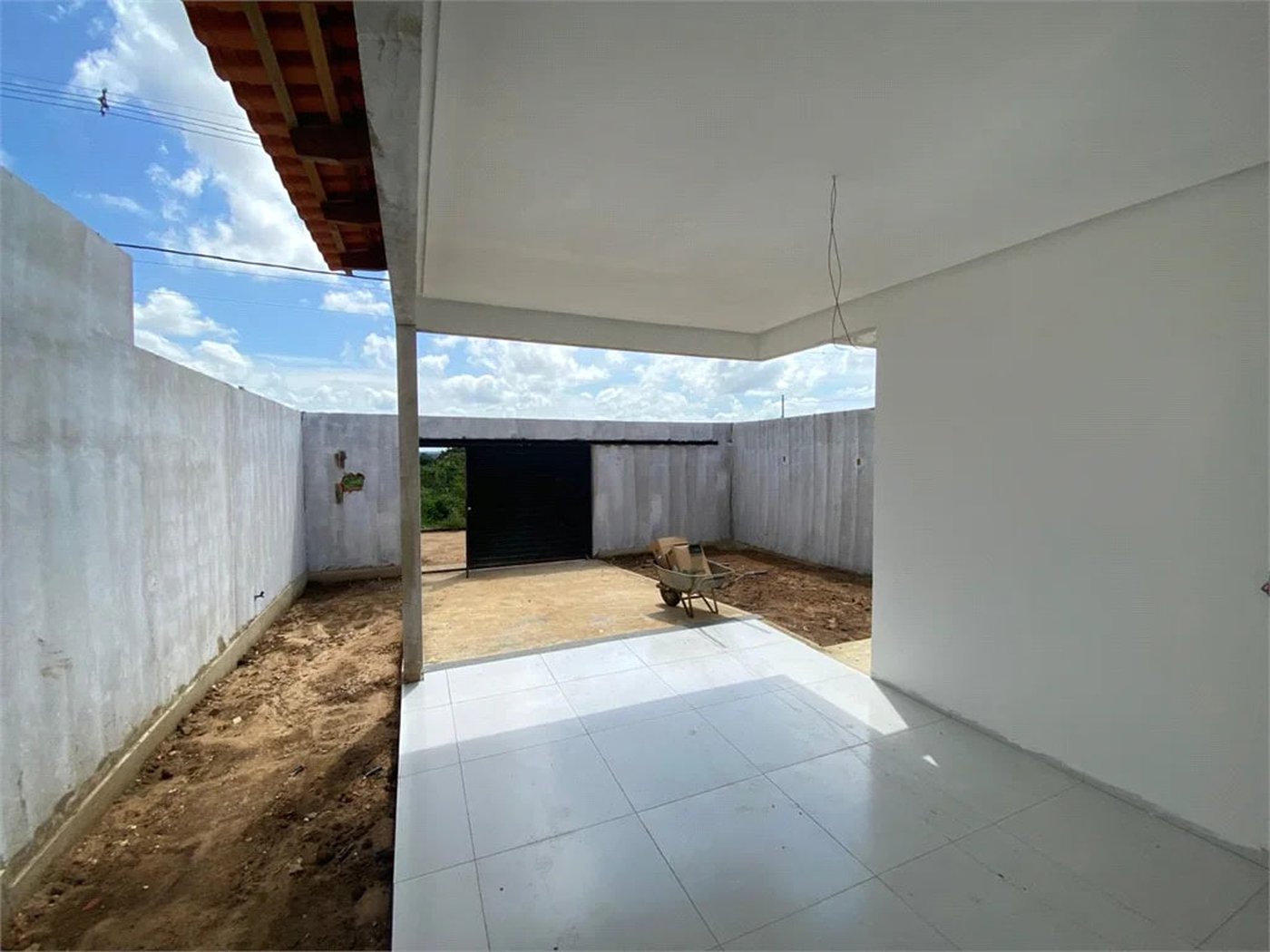 Casa à venda com 2 quartos, sendo 1 suíte,  em Residencial Mont'serrat, Balsas, MA