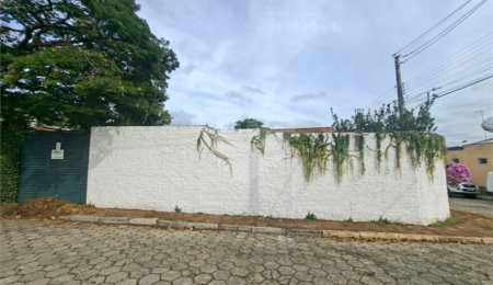 Casa à venda com 2 quartos no Centro, Alambari, SP