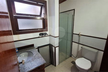 Casa para alugar com 3 quartos, sendo 2 suítes, em Praia Rasa, Armação dos Búzios, RJ