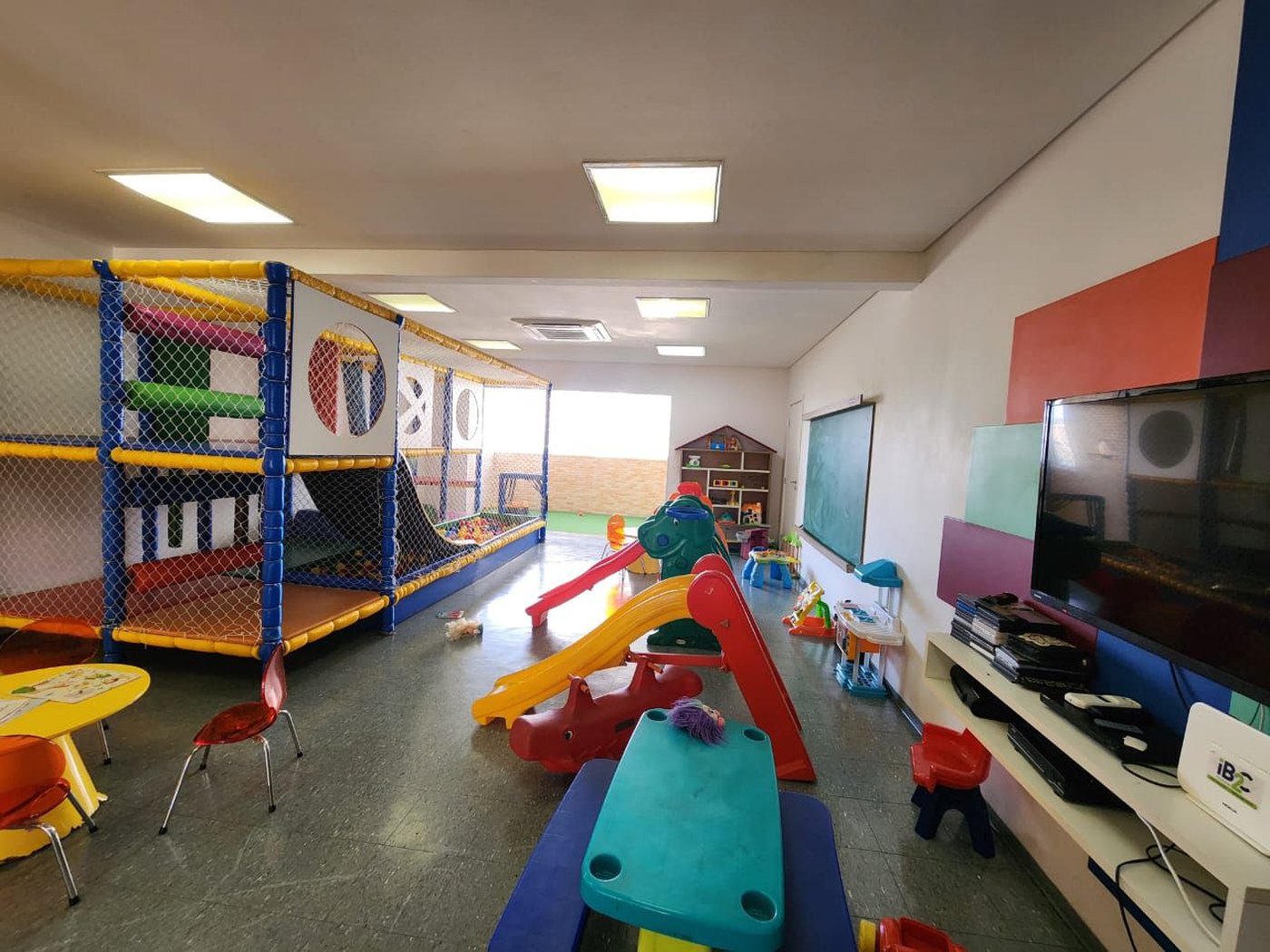 Apartamento com 3 dormitórios à venda, 103 m² por R$ 1.380.000,00 - Ponta da Praia - Santos/SP