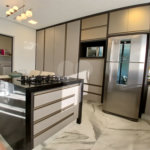 Casa à venda com 4 suítes no condomínio Porto Atibaia, Atibaia - SP