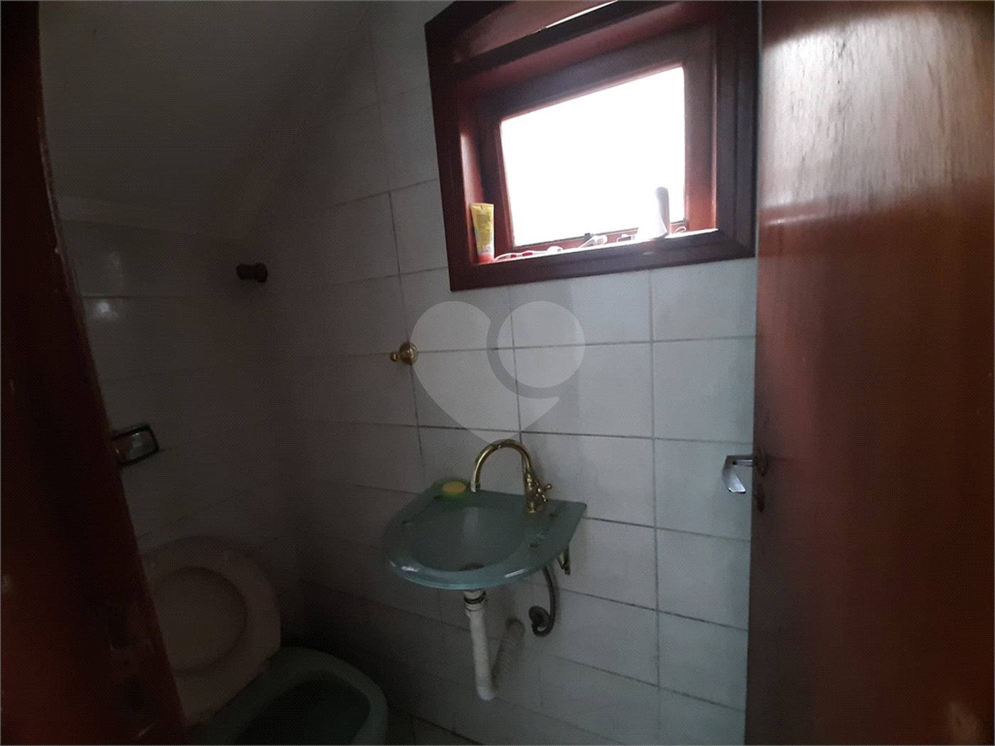 Casa à venda com 3 quartos, sendo 1 suíte, no condomínio Cantareira Park, São Paulo - SP